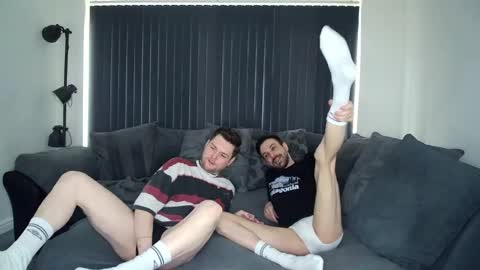 Snapshot of twotwinkhusbands chatting on 03-04-25, 01:28 RyanRowan online show from 03-04-25, 01:28