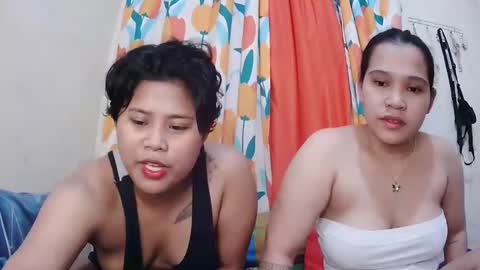 Lyn and lea online show from 02-25-25, 07:42