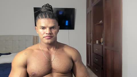 Yorquis Guzman online show from 10-07-25, 02:31