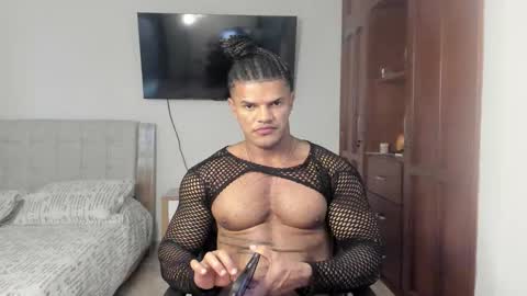 Yorquis Guzman online show from 10-09-25, 04:27