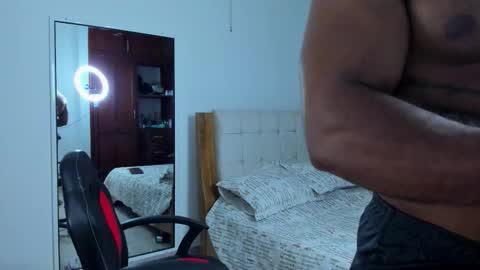 Yorquis Guzman online show from 02-24-26, 02:09