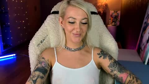 Snapshot of tykioty_miley chatting on 03-29-26, 11:54 Miley online show from 03-29-26, 11:54