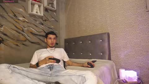 tyl3r_coop3r online show from 02-15-26, 08:38