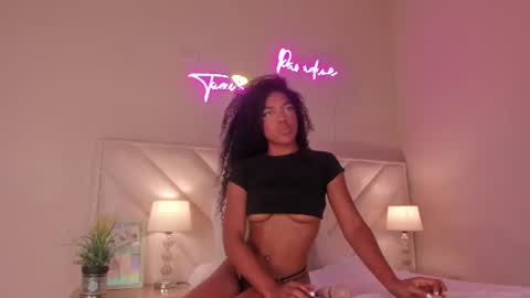 TYLA online show from 06-12-26, 06:51