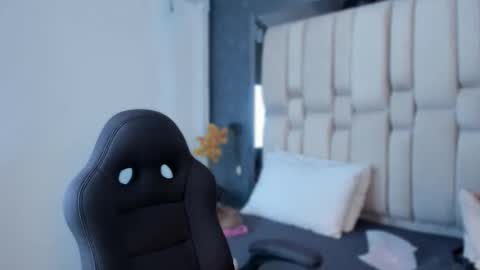  TYLA  online show from 03-07-26, 04:09