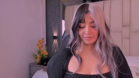  TYLA  online show from 06-06-26, 03:44