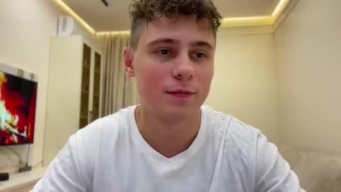 tyler_garrner online show from 11-20-25, 04:18