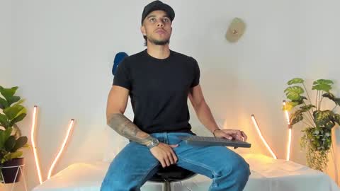 Tyler online show from 02-22-25, 11:03