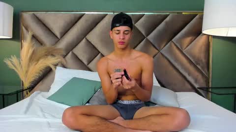 Tyler Rodriguez online show from 02-18-25, 10:47