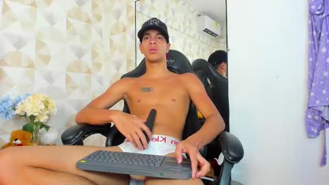 Tyler Rodriguez online show from 03-03-25, 01:53