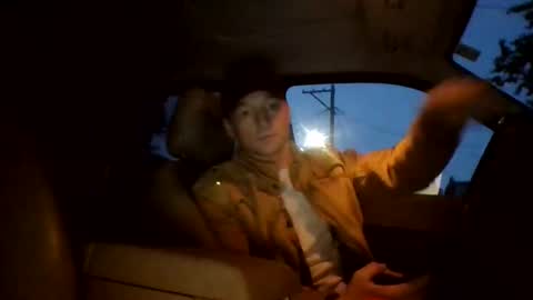 tylerdurden06 online show from 05-01-26, 12:26