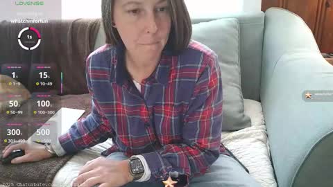 Snapshot of tylersands chatting on 12-05-25, 03:41 Tyler Sands online show from 12-05-25, 03:41