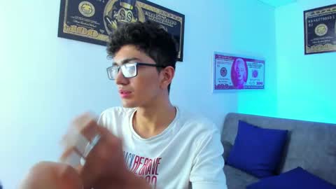   online show from 02-01-25, 09:21