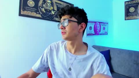   online show from 02-04-25, 06:57