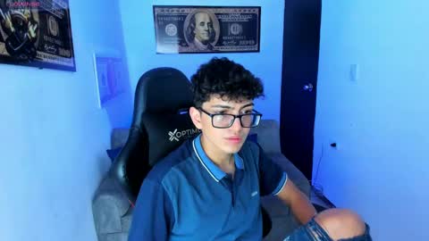   online show from 03-04-25, 02:27