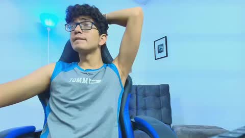   online show from 09-09-25, 04:45