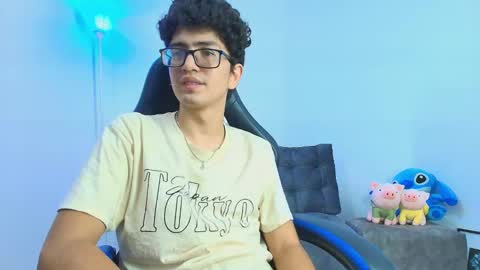   online show from 09-28-25, 06:57