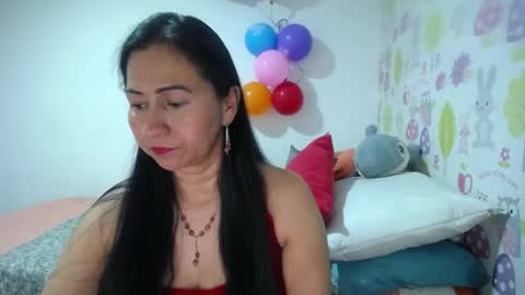Snapshot of tyna_b chatting on 06-02-26, 07:16 Tyna online show from 06-02-26, 07:16