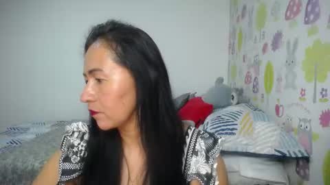 Tyna online show from 06-10-26, 01:17