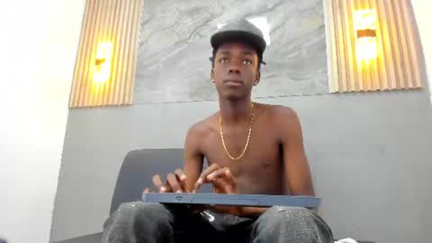 TYRON online show from 06-11-26, 02:48