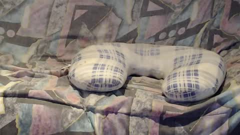 Helena and Tyson online show from 01-12-25, 04:31