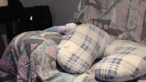 Helena and Tyson online show from 03-01-25, 04:04