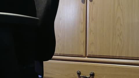 Helena and Tyson online show from 03-06-25, 06:48