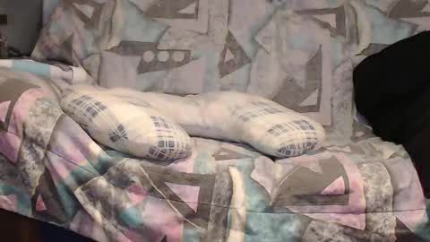 Snapshot of tyson2525 chatting on 11-22-25, 05:06 Helena and Tyson online show from 11-22-25, 05:06