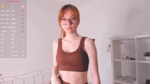 Lili online show from 03-02-25, 07:54