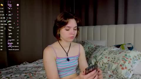 Polly online show from 09-25-25, 03:05