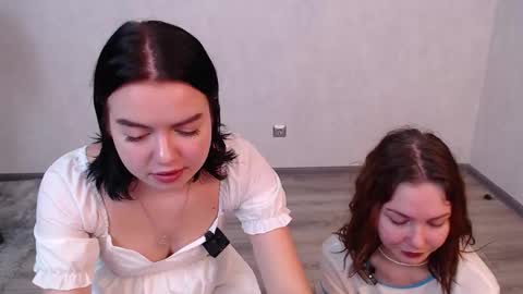 Uki online show from 10-14-25, 03:02