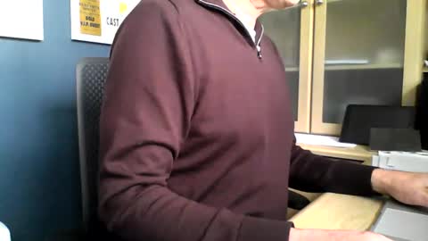 mark online show from 05-18-26, 02:56