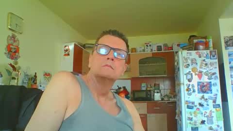 ulmeni7 online show from 03-23-26, 03:16