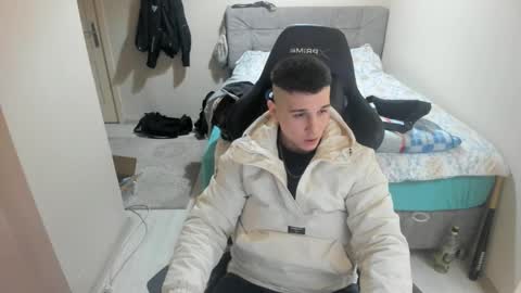 Snapshot of ulxer chatting on 02-27-25, 08:09 hi im mike tyson -  online show from 02-27-25, 08:09