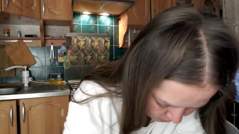 Ulyana online show from 10-19-25, 05:41