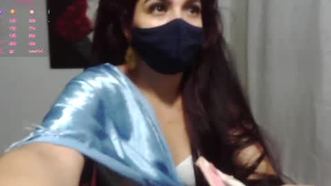 Snapshot of umarany chatting on 05-09-26, 11:15 umarani online show from 05-09-26, 11:15