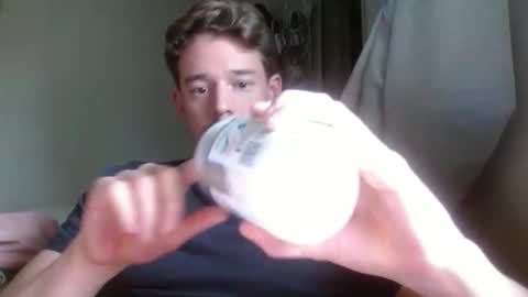 Snapshot of umphreak42 chatting on 03-02-26, 09:10 Andrew online show from 03-02-26, 09:10