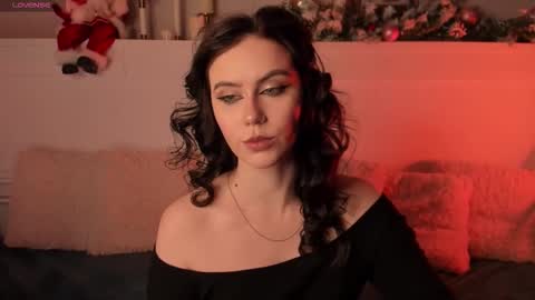 Una  online show from 01-11-26, 07:52