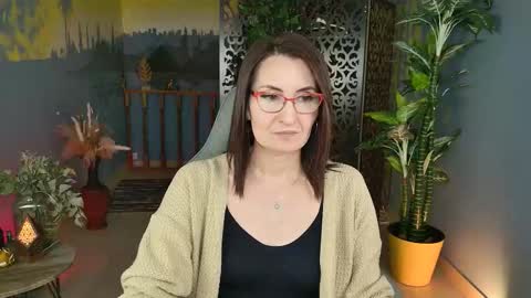 UnaTera online show from 11-04-25, 09:08