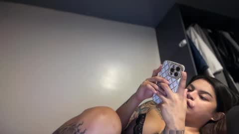 Lady tan online show from 04-20-26, 12:08