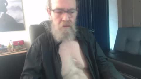 Uncle Hottie online show from 07-28-26, 06:20