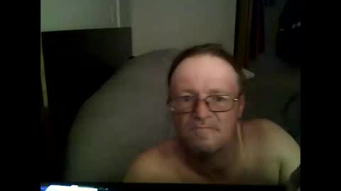 unclemuff online show from 05-19-26, 03:18