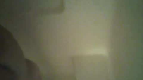 Snapshot of uncut4urbutt chatting on 01-05-25, 07:17 uncut4urbutt online show from 01-05-25, 07:17