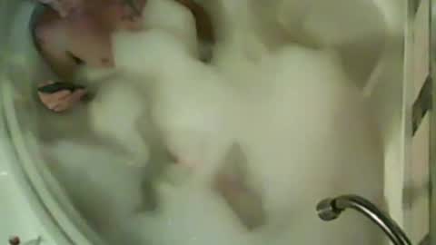 Snapshot of uncut4urbutt chatting on 09-10-25, 11:54 uncut4urbutt online show from 09-10-25, 11:54