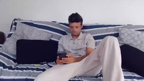 uncut_dick123455 online show from 04-27-26, 11:08