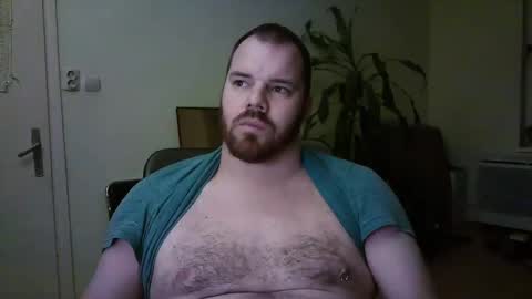 Snapshot of uncut_strong chatting on 12-20-24, 09:39 Uncut Strong online show from 12-20-24, 09:39