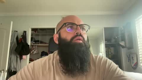 uncutbeard129840 online show from 09-26-25, 04:33