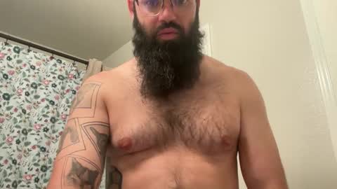 uncutbeard129840 online show from 12-18-25, 01:22