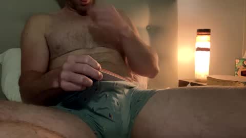 Snapshot of uncutnudist chatting on 02-21-25, 02:38 uncutnudist online show from 02-21-25, 02:38