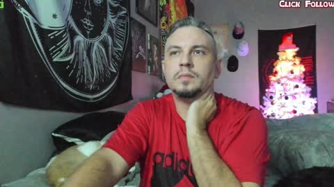 Snapshot of uncutstudxxx chatting on 12-10-24, 07:26 UncutSTUDXXXManyvids online show from 12-10-24, 07:26